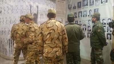 نمایشگاه موزه عبرت و ضد تروریسم در مرکز همایش‌های قرآنی و بین المللی همدان میزبان بازدیدکنندگان است